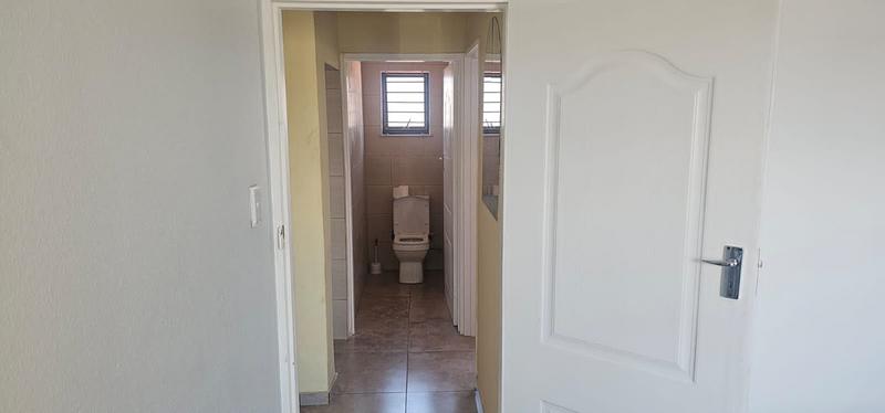 9 Bedroom Property for Sale in Mandalay Western Cape